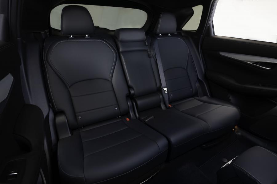 Интерьер Infiniti QX50 2.0t Edition 30 2019 года  (фото 2 из 7)